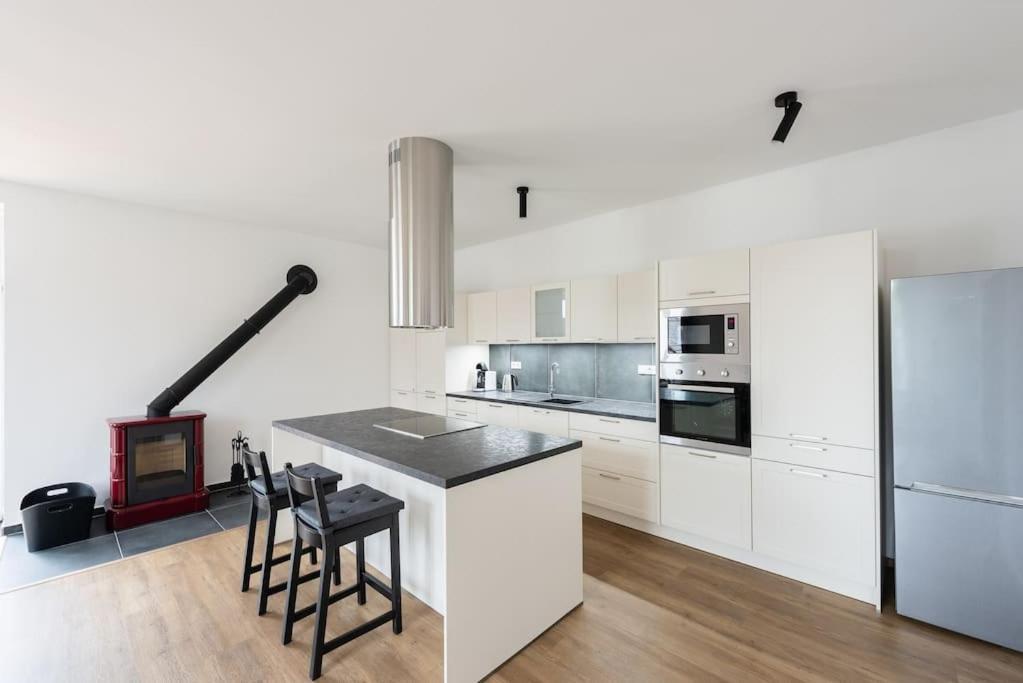 Vacov Apartment מראה חיצוני תמונה